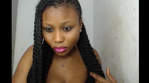 Snapshot of sexy_badgirl2 chatting on 09-28-25, 06:30 Sexy blackgirl2 online show from 09-28-25, 06:30