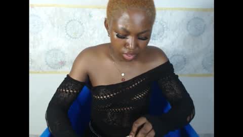 Snapshot of sexy_bluey247 chatting on 10-10-25, 09:03 sexy_bluey247 online show from 10-10-25, 09:03