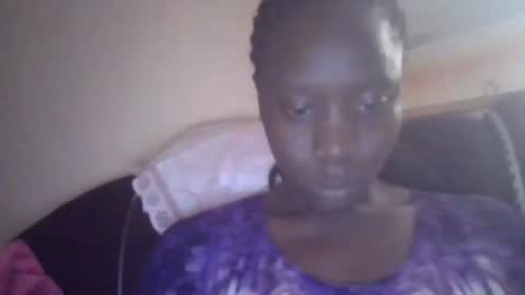 sexy_butty01 online show from 10-27-25, 06:28