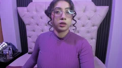  C R I S T A L  online show from 06-01-26, 07:04