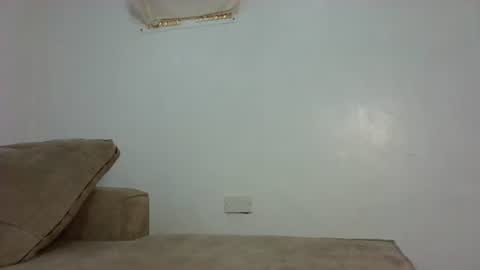 Snapshot of sexy_dot chatting on 06-26-26, 10:03 dotie online show from 06-26-26, 10:03