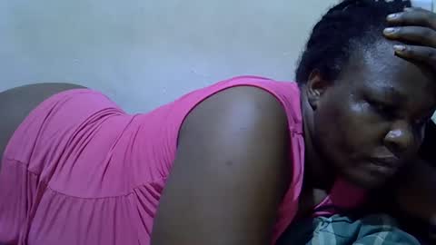 Snapshot of sexy_ebony254 chatting on 10-19-25, 05:02 sexy_ebony254 online show from 10-19-25, 05:02