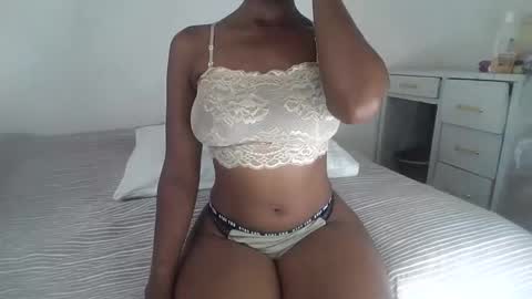 Ellahh online show from 04-13-26, 09:59