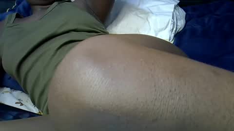 sexy_esther92 online show from 02-21-25, 11:01
