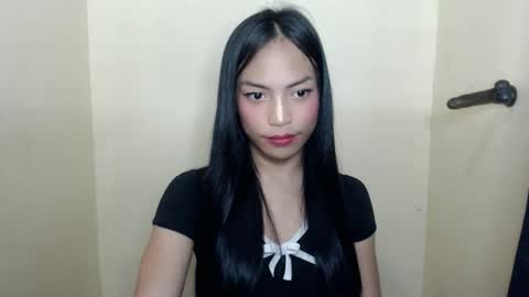 lovelyfebe  online show from 09-12-25, 04:34