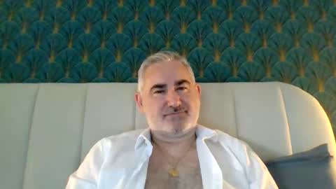 Snapshot of sexy_italiandaddy chatting on 06-07-26, 06:17 Antonio online show from 06-07-26, 06:17