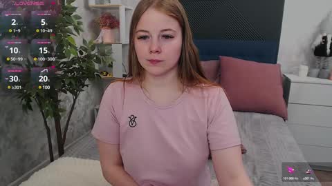 Jennifer online show from 12-20-24, 03:00