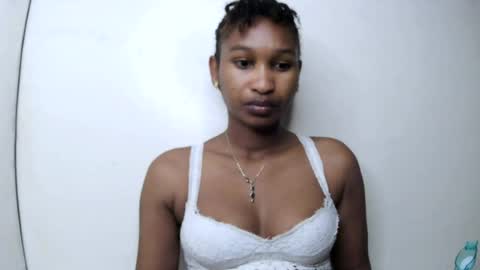 Snapshot of sexy_joyline chatting on 07-14-26, 01:30 joy online show from 07-14-26, 01:30