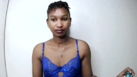 Snapshot of sexy_joyline chatting on 07-16-26, 02:06 joy online show from 07-16-26, 02:06
