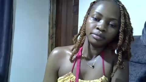Snapshot of sexy_june20 chatting on 07-12-26, 04:31 sexy_june20 online show from 07-12-26, 04:31