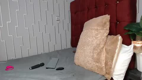 larisa online show from 02-07-25, 10:19