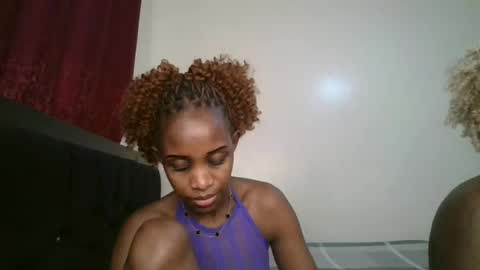 Snapshot of sexy_maya2 chatting on 07-29-26, 10:13 sexy_maya2 online show from 07-29-26, 10:13