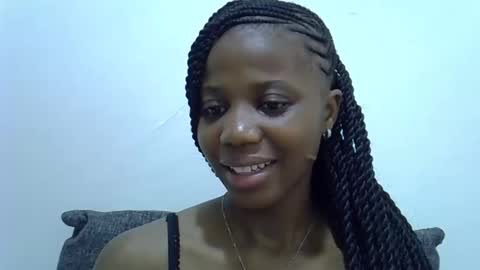 sexy_mayah64 online show from 05-11-26, 06:30