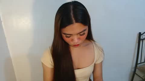 mika online show from 02-11-26, 07:24