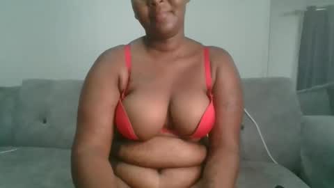 milky online show from 03-12-26, 02:50