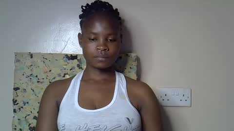 Molyne online show from 04-10-26, 12:43