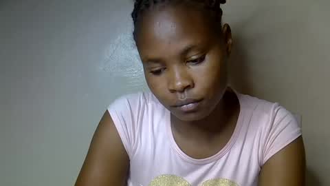 Molyne online show from 04-11-26, 08:24