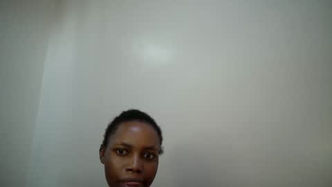 Snapshot of sexy_muna2 chatting on 04-20-26, 10:51 sexy_muna2 online show from 04-20-26, 10:51
