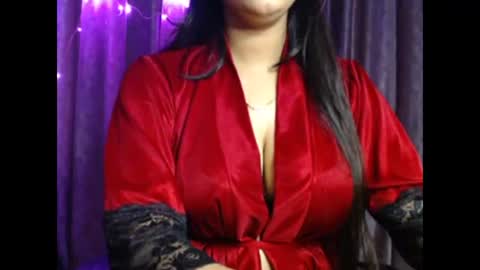 Snapshot of sexy_myra18 chatting on 01-31-25, 04:25 myra online show from 01-31-25, 04:25
