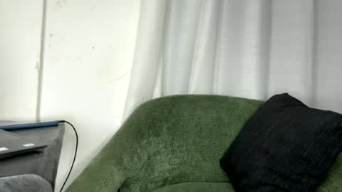 Lyn online show from 06-19-26, 02:27