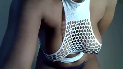 natallie online show from 10-19-25, 07:53