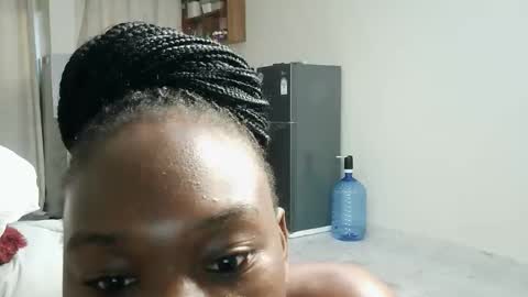 Nyla online show from 03-20-26, 11:37