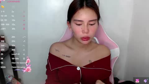 Snapshot of sexy_rem04 chatting on 07-13-26, 01:19 Rem online show from 07-13-26, 01:19