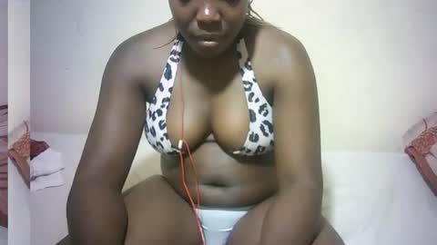 sexy_sandrah online show from 12-01-25, 07:08