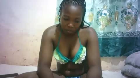 Snapshot of sexy_sandrah chatting on 05-12-26, 06:32 sexy_sandrah online show from 05-12-26, 06:32