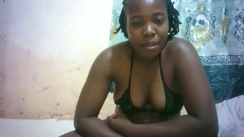 Snapshot of sexy_sandrah chatting on 05-12-26, 06:38 sexy_sandrah online show from 05-12-26, 06:38