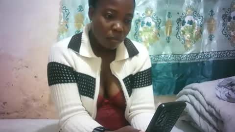 Snapshot of sexy_sandrah chatting on 05-18-26, 04:07 sexy_sandrah online show from 05-18-26, 04:07