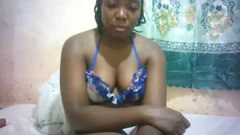 Snapshot of sexy_sandrah chatting on 05-18-26, 05:52 sexy_sandrah online show from 05-18-26, 05:52