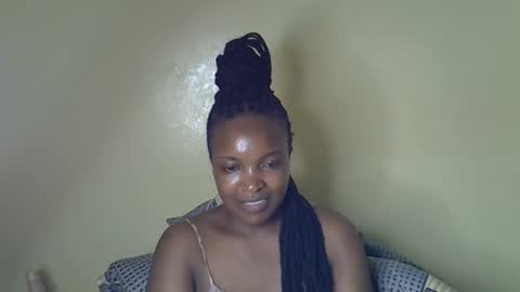 sexy_sazii online show from 10-08-25, 02:14