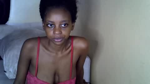 Snapshot of sexy_short chatting on 04-28-26, 05:23 Janet online show from 04-28-26, 05:23