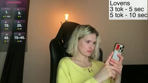 Snapshot of sexy_sweets chatting on 11-27-25, 02:08 Sexy-Sweets online show from 11-27-25, 02:08