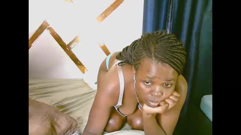 Snapshot of sexy_talisha chatting on 09-25-25, 08:56 sexy_talisha online show from 09-25-25, 08:56