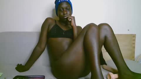 Snapshot of sexy_talisha chatting on 01-15-26, 01:21 sexy_talisha online show from 01-15-26, 01:21