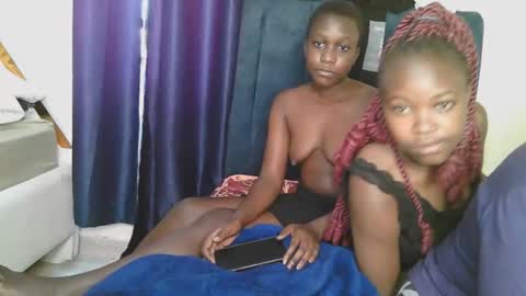 Snapshot of sexy_tecla chatting on 11-10-25, 09:08 sexy_tecla online show from 11-10-25, 09:08