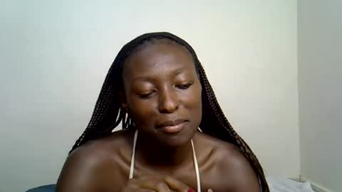 Im Zola online show from 06-13-26, 04:27