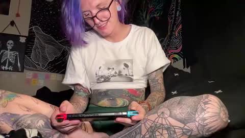 Snapshot of sexyaltftm chatting on 06-02-26, 03:30 Ollie online show from 06-02-26, 03:30