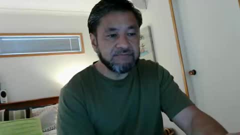 Snapshot of sexyasever69 chatting on 11-14-25, 01:04 Dee online show from 11-14-25, 01:04