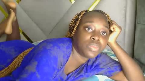 Snapshot of sexyass_lady chatting on 10-29-25, 08:27 Sexyass lady online show from 10-29-25, 08:27