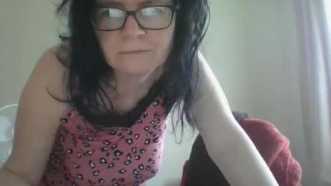 Snapshot of sexybabe41 chatting on 02-05-26, 03:16 sexymilfy online show from 02-05-26, 03:16