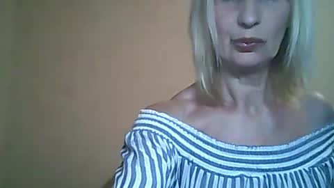 Snapshot of sexybabyforyou chatting on 06-18-26, 05:50 sexybabyforyou online show from 06-18-26, 05:50