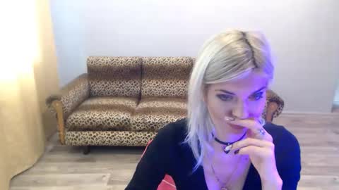 sexybeatriice online show from 11-12-25, 07:42