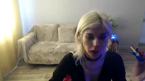 Snapshot of sexybeatriice chatting on 05-09-26, 06:29 sexybeatriice online show from 05-09-26, 06:29