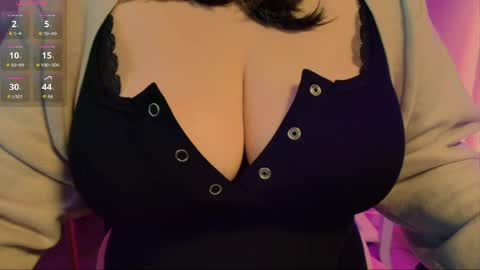 Snapshot of sexybichette chatting on 04-04-26, 01:26 Bichette online show from 04-04-26, 01:26