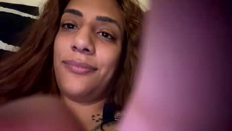 Snapshot of sexyblaxicanbabe chatting on 05-02-26, 08:08 Hollywood online show from 05-02-26, 08:08