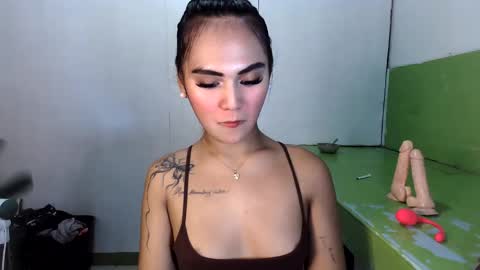 Snapshot of sexycheskax18 chatting on 06-01-26, 09:16 pretty Cheska online show from 06-01-26, 09:16