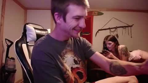 Snapshot of sexycoloradolovers chatting on 11-23-25, 04:01 Austin and Megan online show from 11-23-25, 04:01